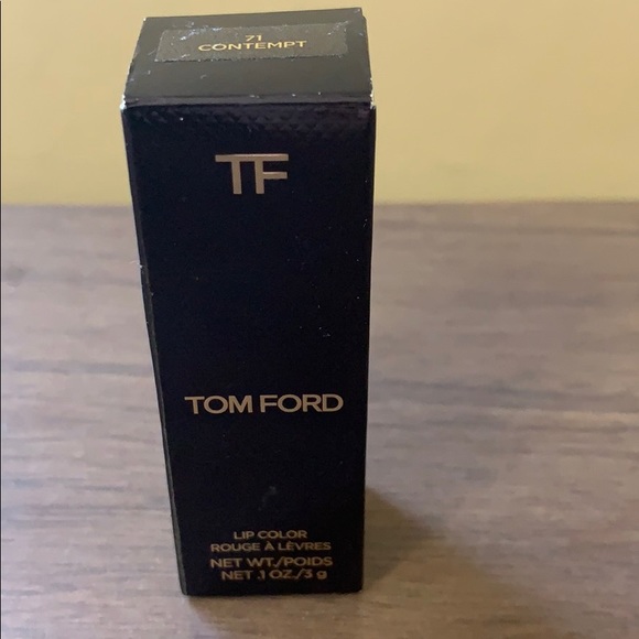 Tom Ford lip color - Picture 1 of 3